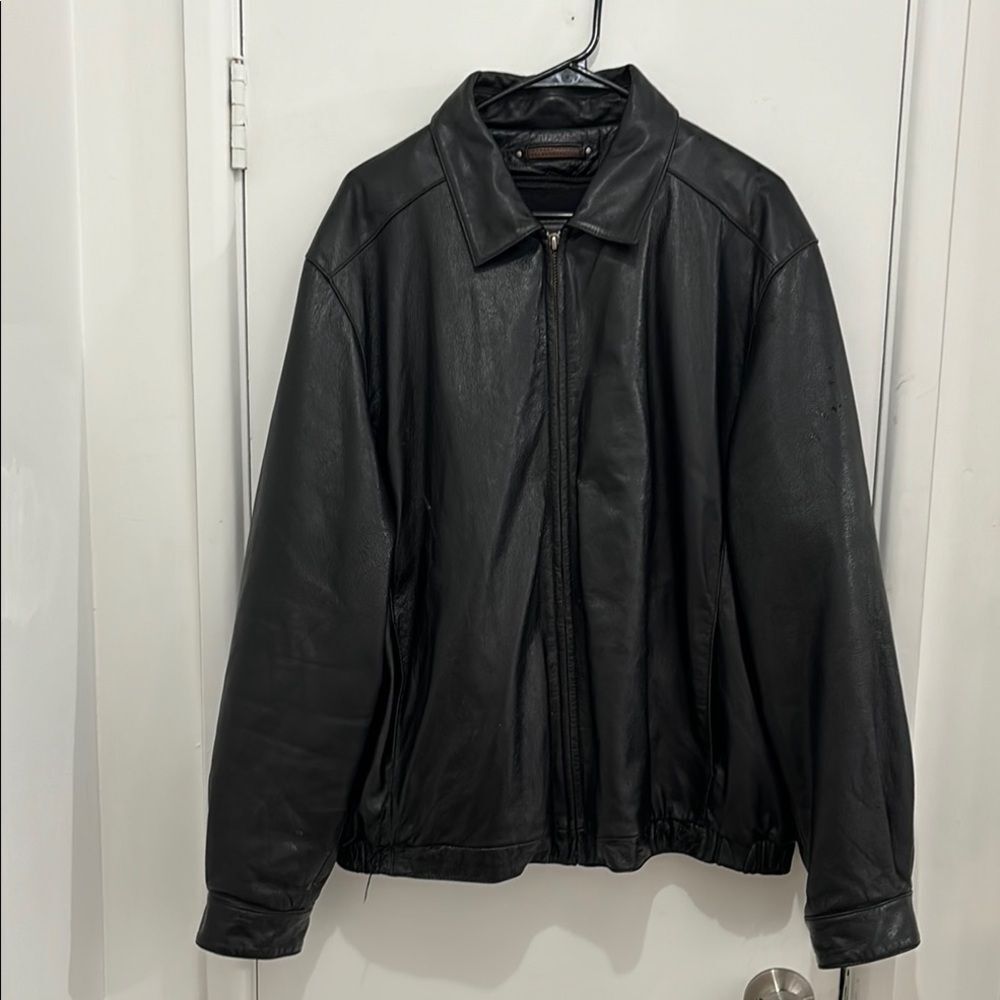 Vintage Wilson’s leather jacket